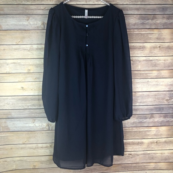 Three Spring Size Small Dresses - Picture 2 of 8